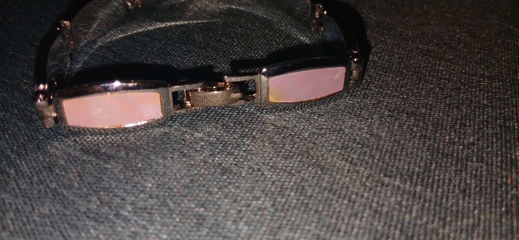 Bracciali & Braccialetti: Armband mit pinken Steinen – Usato da Bettingen venduto da z_nina11 1