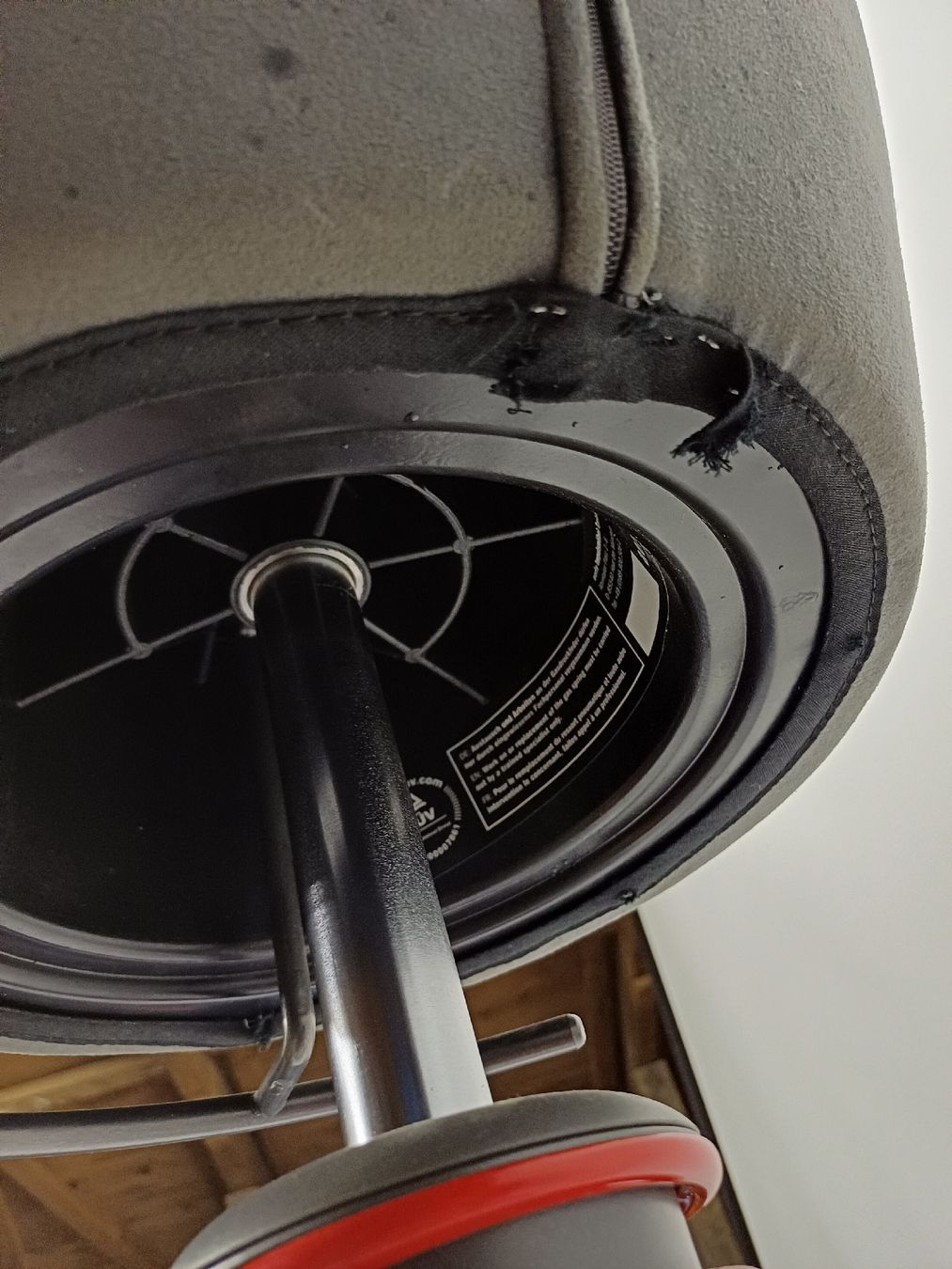 Hocker: Swopper Hocker – Defekt aus Wangenried von  4