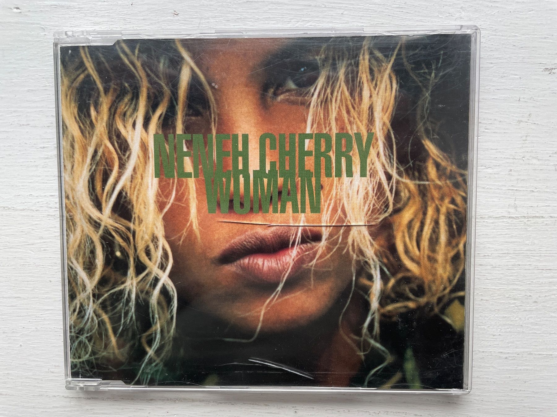 CD: Neneh Cherry - Woman - MCD, 1996 – Usato da Zürich venduto da Andy_t71