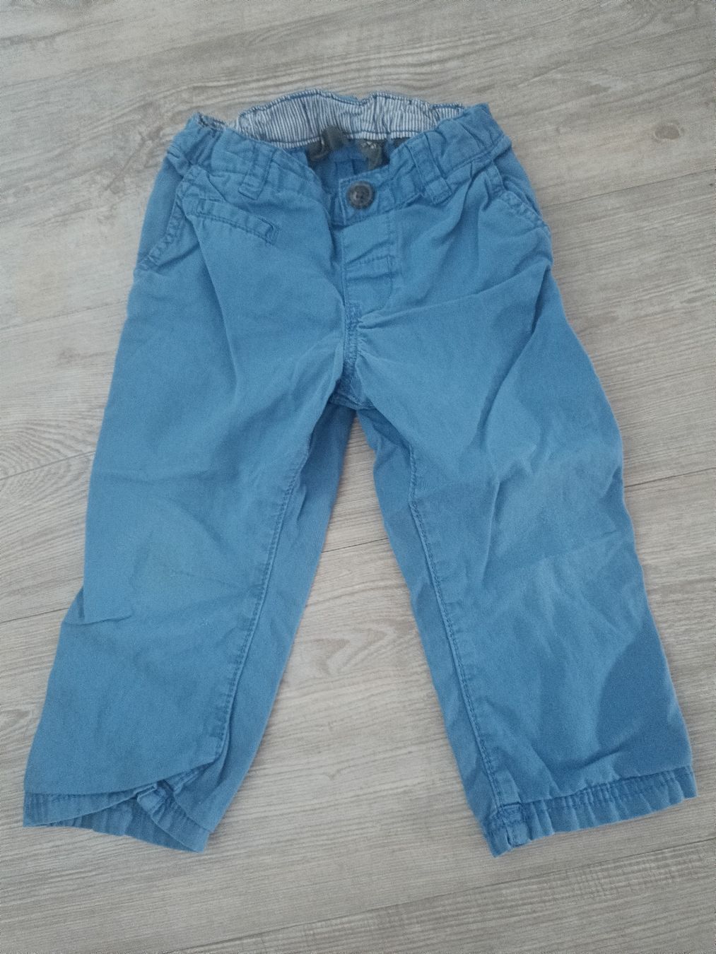 Hosen: Hose Grösse 80 – Gebraucht aus Jaberg von urig17.