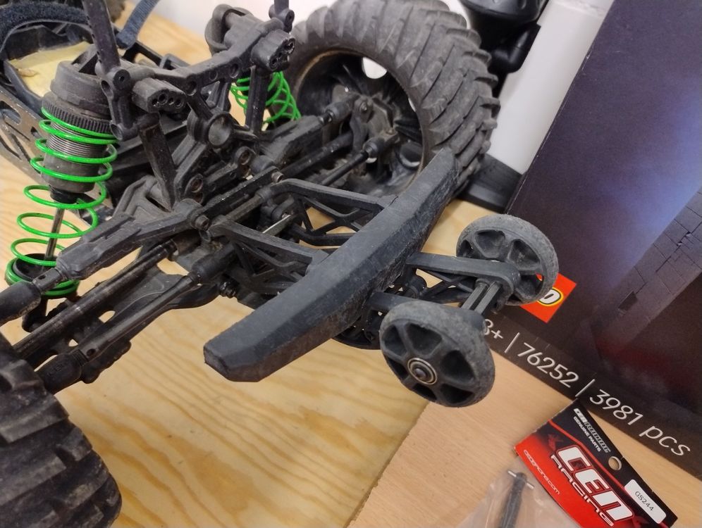 RC Kits de montage: RC Monster Truck CEN RACING "Reeper" 1:7 – D'occasion à Schlieren par Thomy32 6
