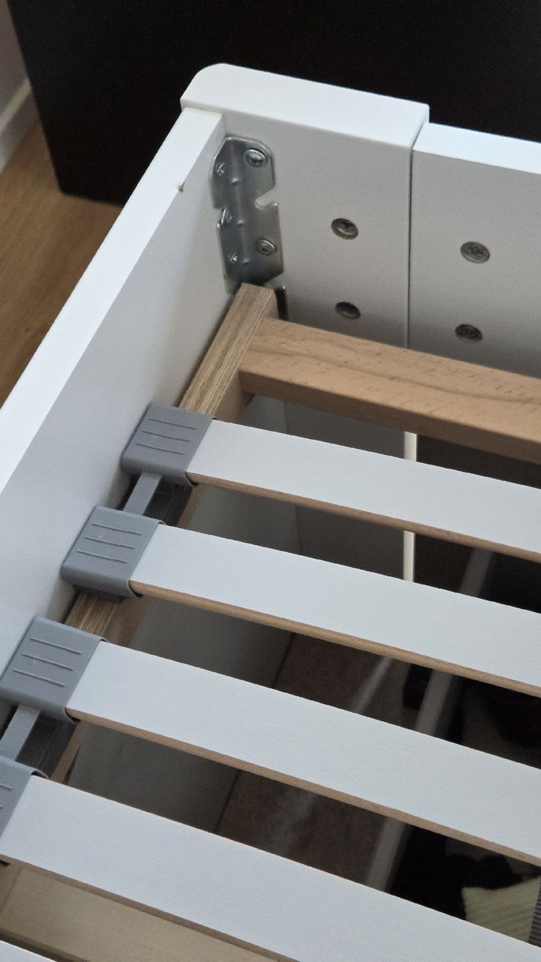 Betten: White Bed Frame 180x200 with Drawers and slatted bed frame – Gebraucht aus Zürich von alb_qm9r 3