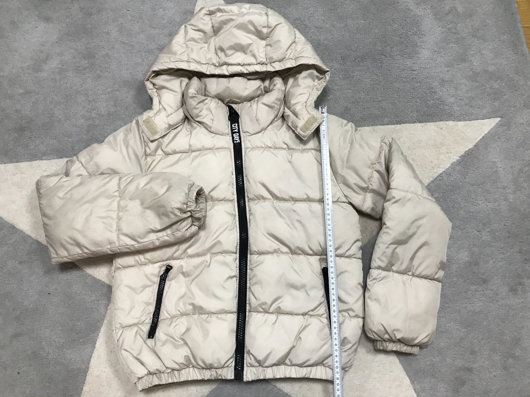 H&M Vestes & Manteaux: Übergangsjacke Gr. 152 – D'occasion à Zürich par JuliaSp