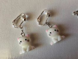 Süsse Weisse Katzen Ohrclips Clip Ohrringe NEU