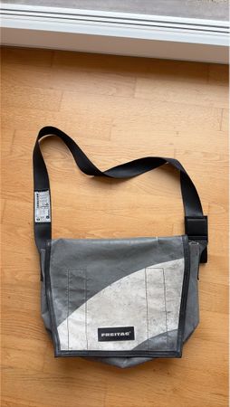 Freitag Tasche grau used
