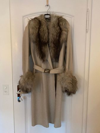 Original FENDI Kaschmir Mantel (mit Fuchs)