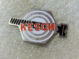 Ansteckpin 172: Kesch