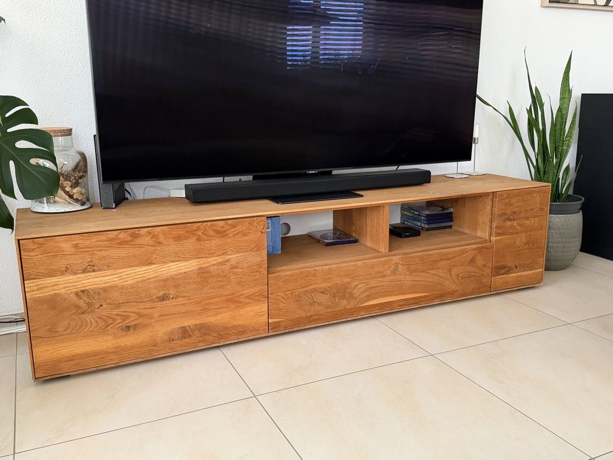 Mobili TV: Sideboard Massivholz Wildeiche – Usato da Eschenbach LU venduto da lacsap06 2