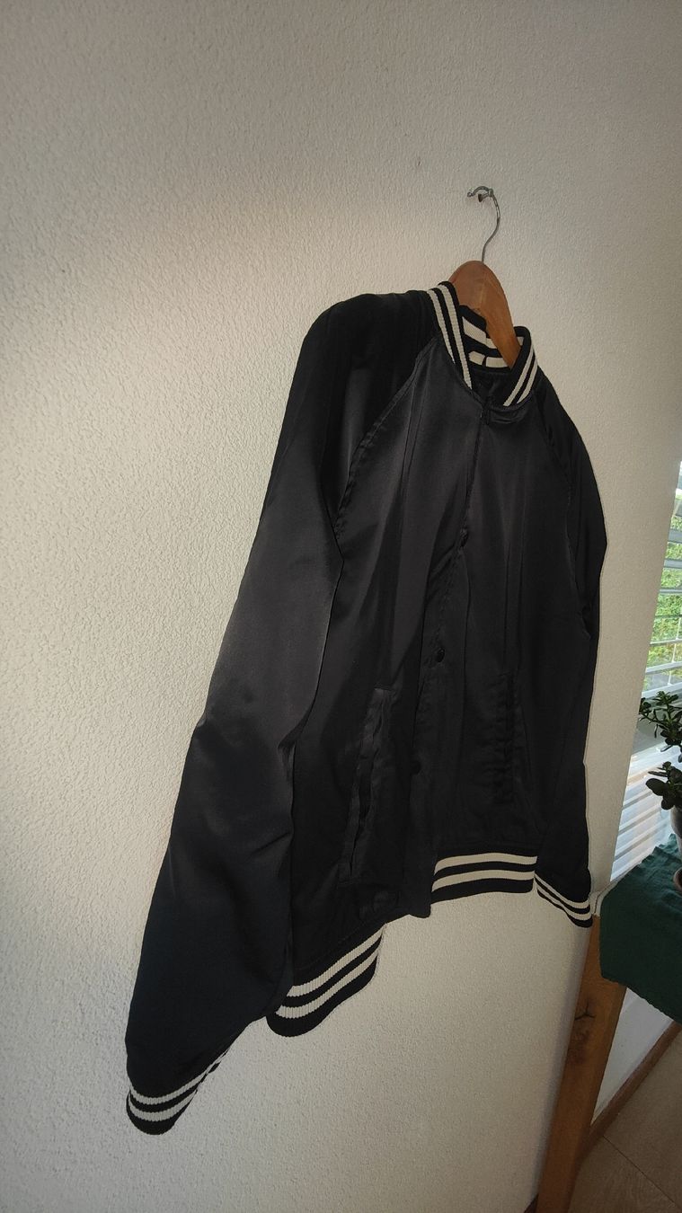 H&M Jacken: H&M Satin Bomberjacke Grösse M – Neu (gemäss Beschreibung) aus Sulgen von pen_hf7f 2