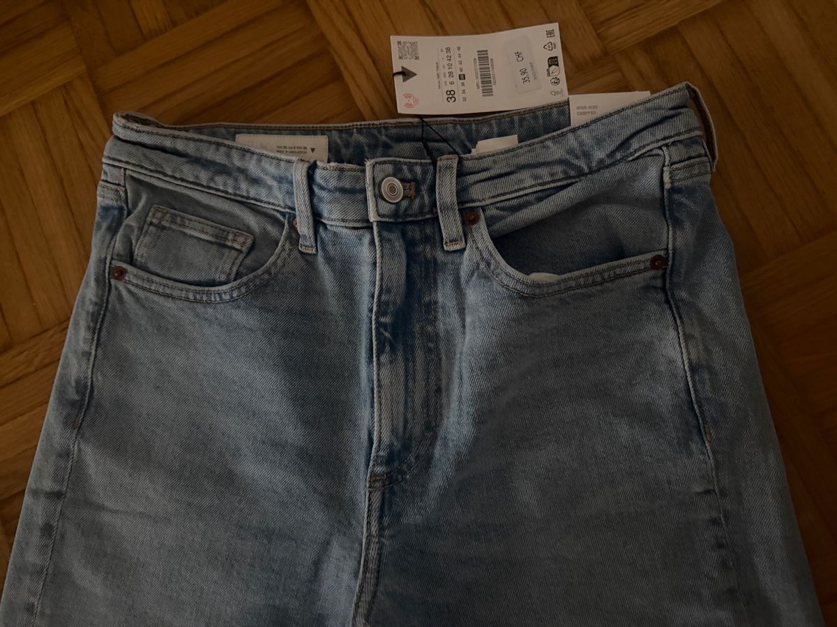 Zara Jeans: ZARA Jeans Gr. 38 – Nuovo e nell'imballaggio originale da Wetzikon ZH venduto da tuna83 2