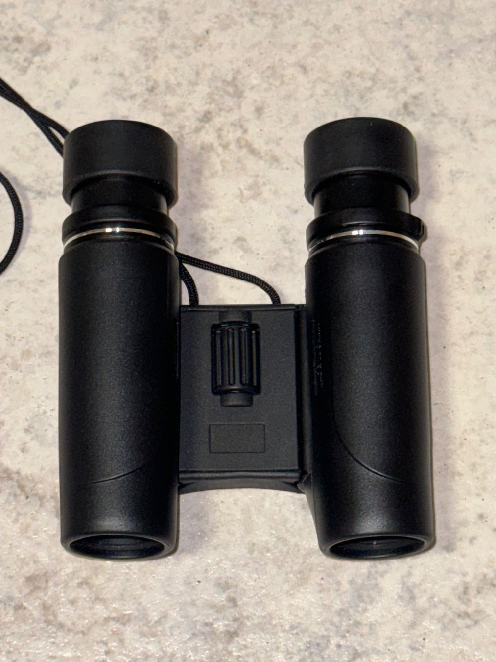 Olympus Binocoli: Olympus Binoculars 8x25 RC ii R weatherproof – Usato da Kaiseraugst venduto da Drasa 1