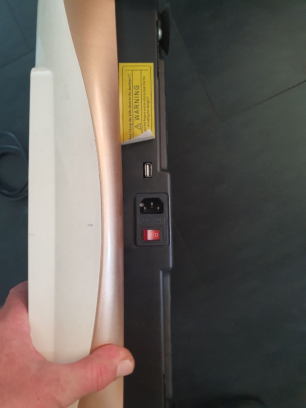 Hometrainer: Vibrationsplatte – Usato da Belp venduto da Liacheyenne 2