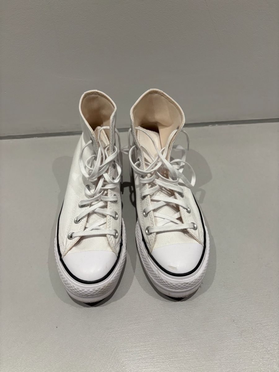 Converse Scarpe da uomo: Converse Chuck Taylor, All Star high-top, Gr. 40 – Nuovo (secondo la descrizione) da Oberrieden venduto da JessVerkauft