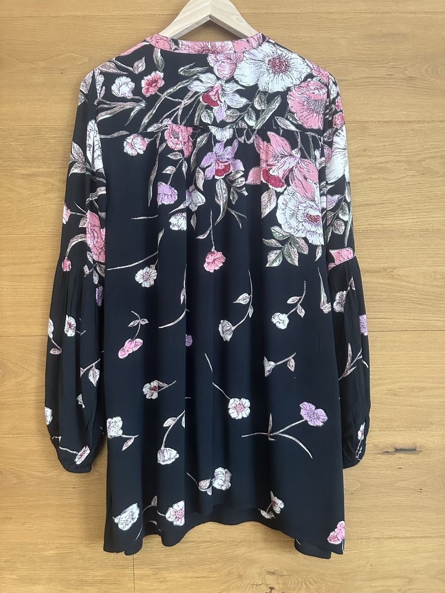 Billabong Tuniche: Tunika Shirt – Usato da Meilen venduto da zana10 1