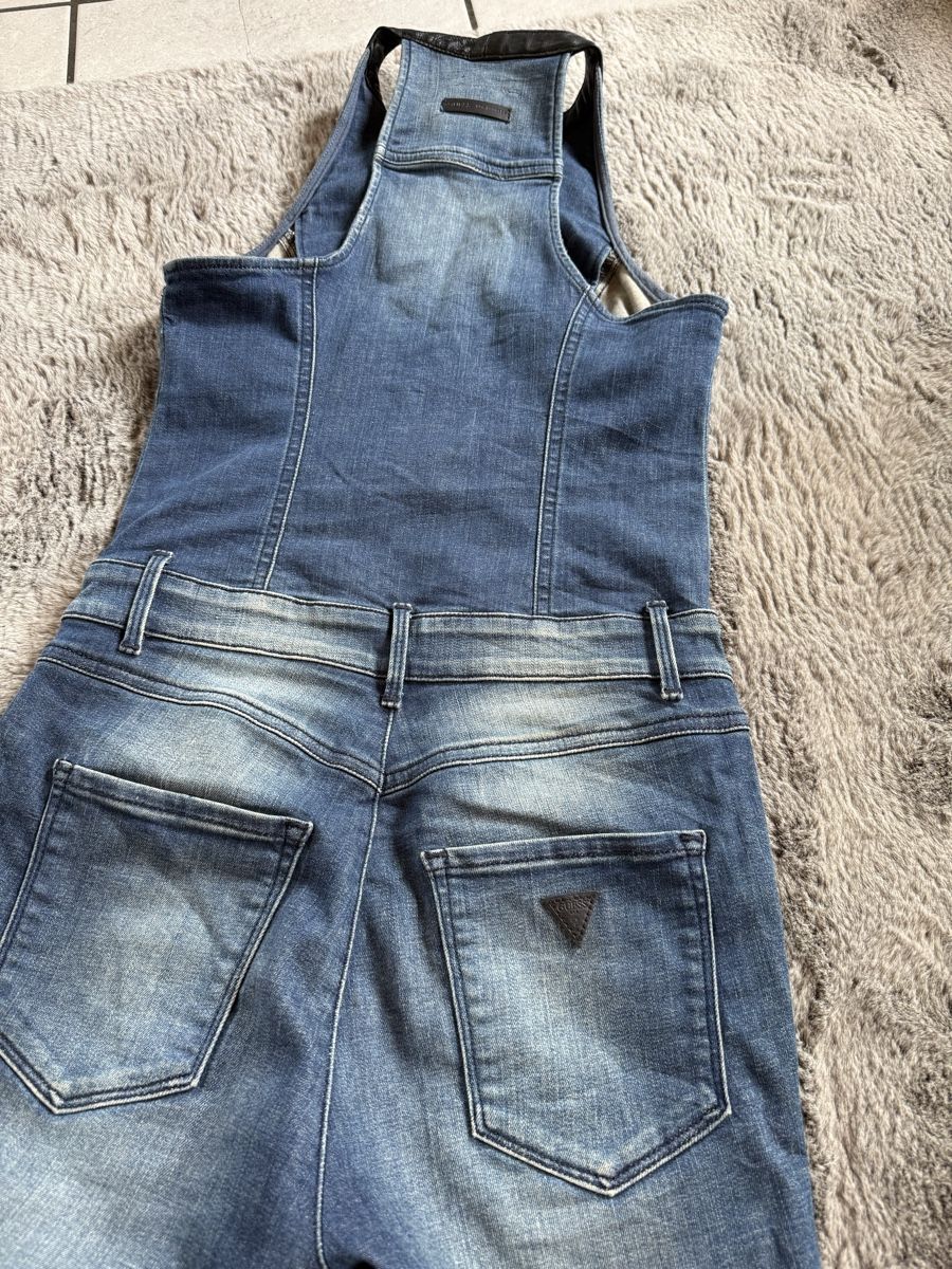 Guess Jeans: Guess jeans – D'occasion à Herbligen par shqipe88 4