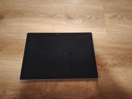 Microsoft Surface Pro (Model 1724)