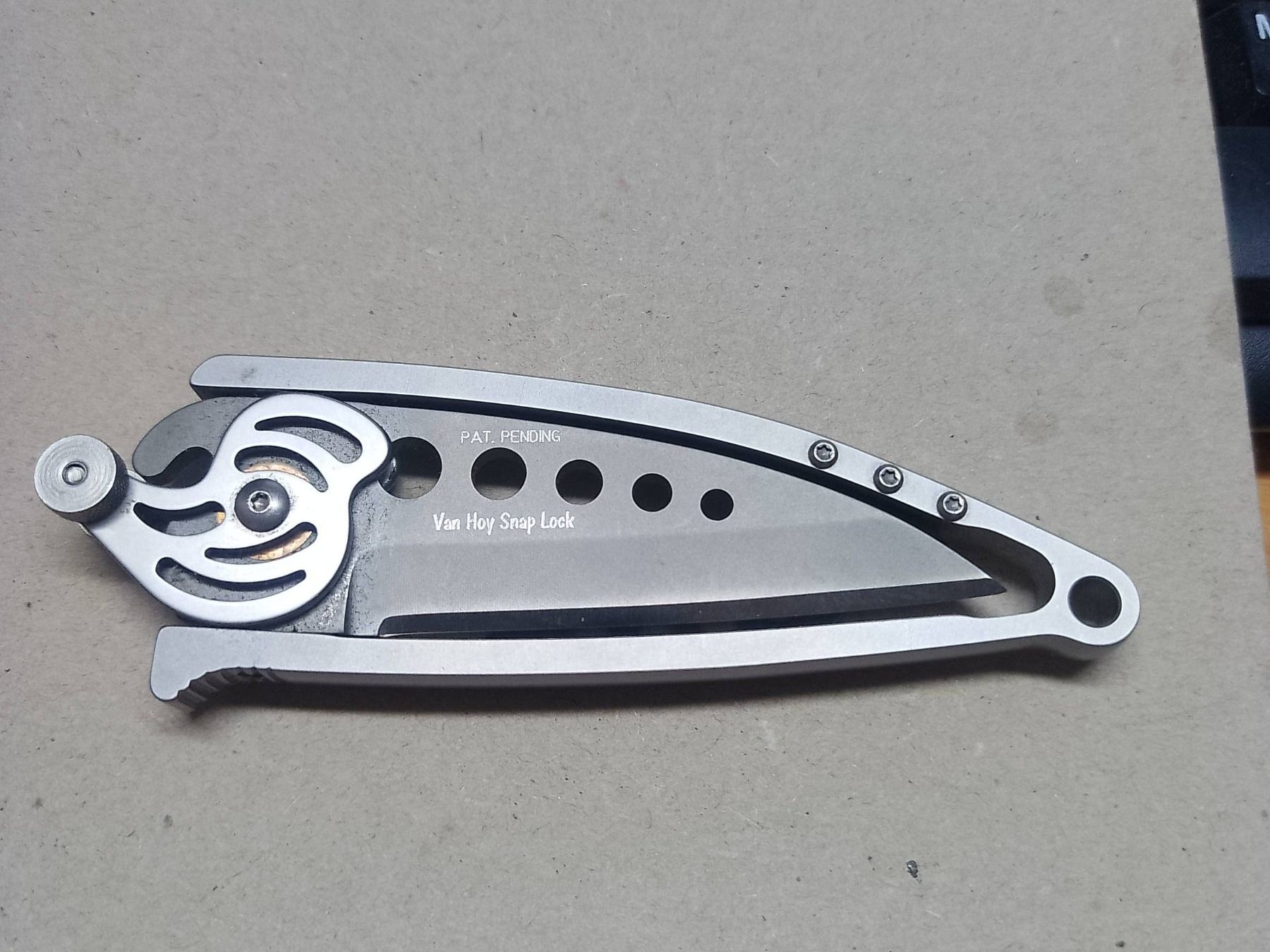 Coltelli tascabile: Messer - "CRKT" . Van Hoy Snap Lock – Nuovo (secondo la descrizione) da Sorengo venduto da 74in