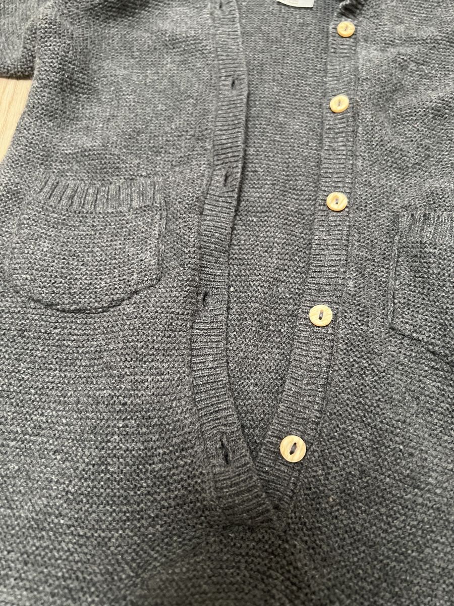H&M Strampler: Overall aus Baumwollstrick – Gebraucht aus Aristau von pau_n8cv 2
