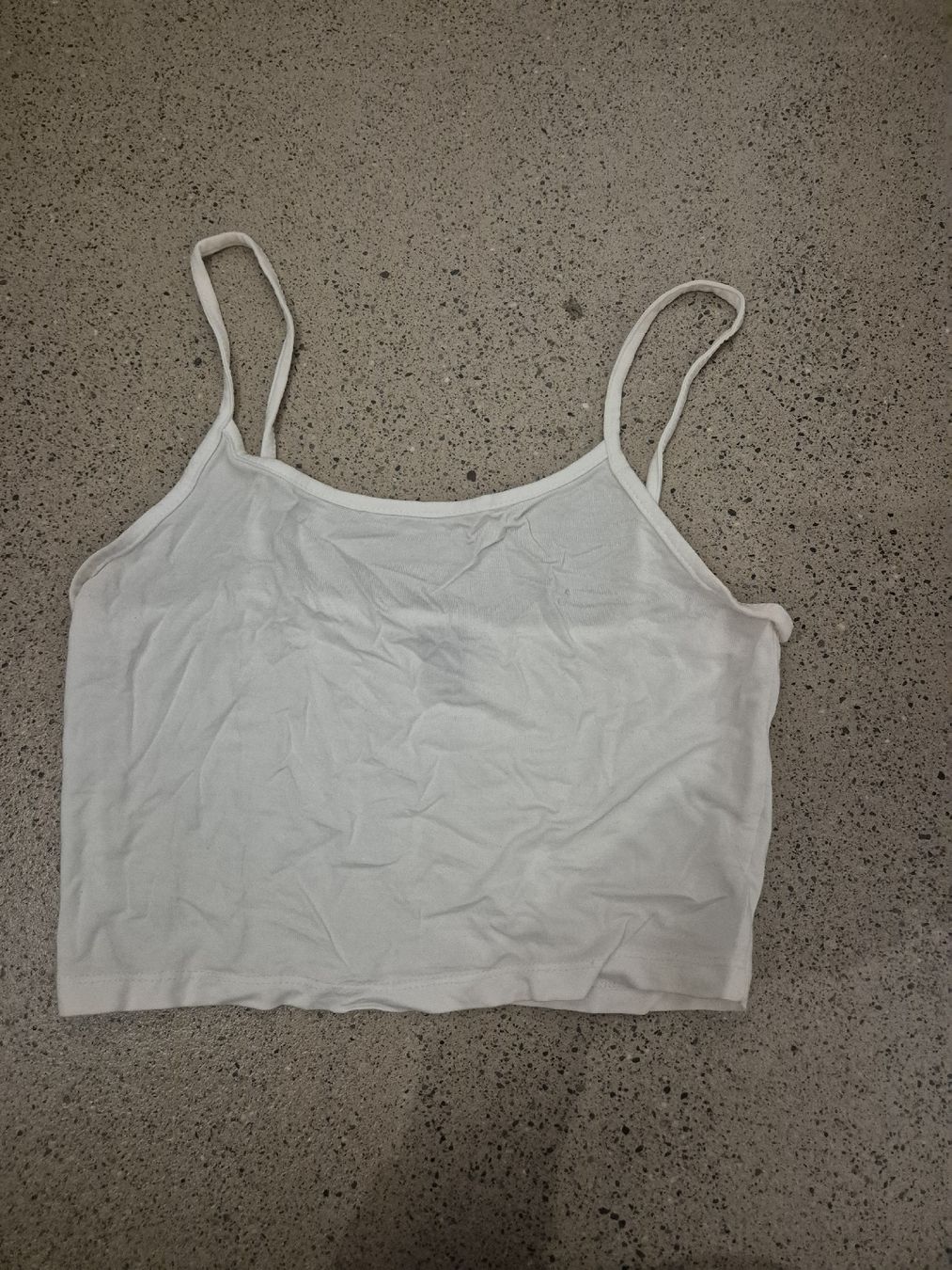 Shein Lots de vêtements: Kleiderpaket Croptops – D'occasion à Schlieren par nat_76vd 5