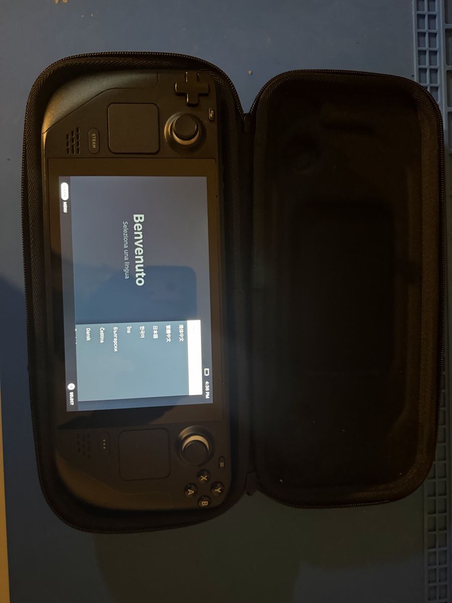 Valve Console: Valve Steam Deck avec carte SD de 1TB – Usato da Fribourg venduto da Sachabarbey 5