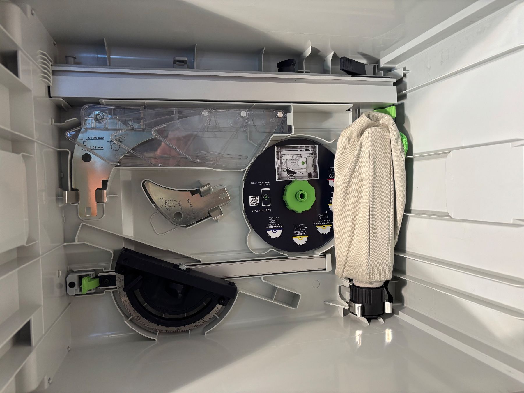 Festool Scies: Festool Tischkreissäge CSC SYS 50 EBI-Basic Neuwertig – Neuf (Voir description) à Winterthur par ReUse_Baumarkt 2