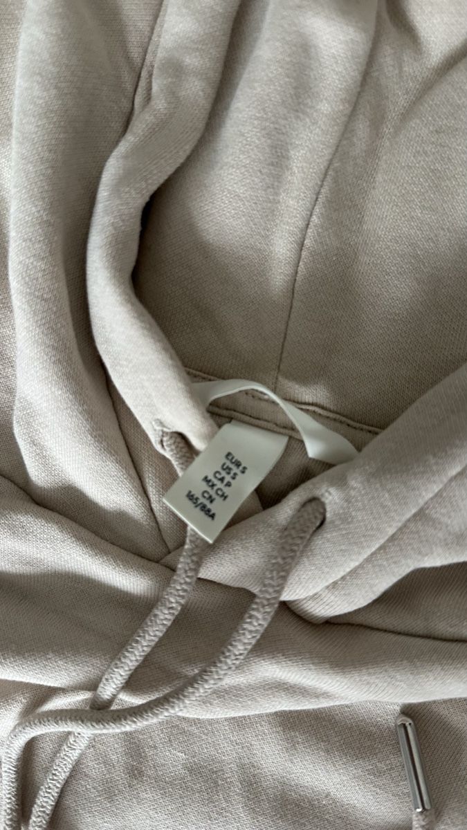H&M Lotti di vestiti: H&M Trainingsanzug  – Usato da uerikon venduto da SITRRY4 4