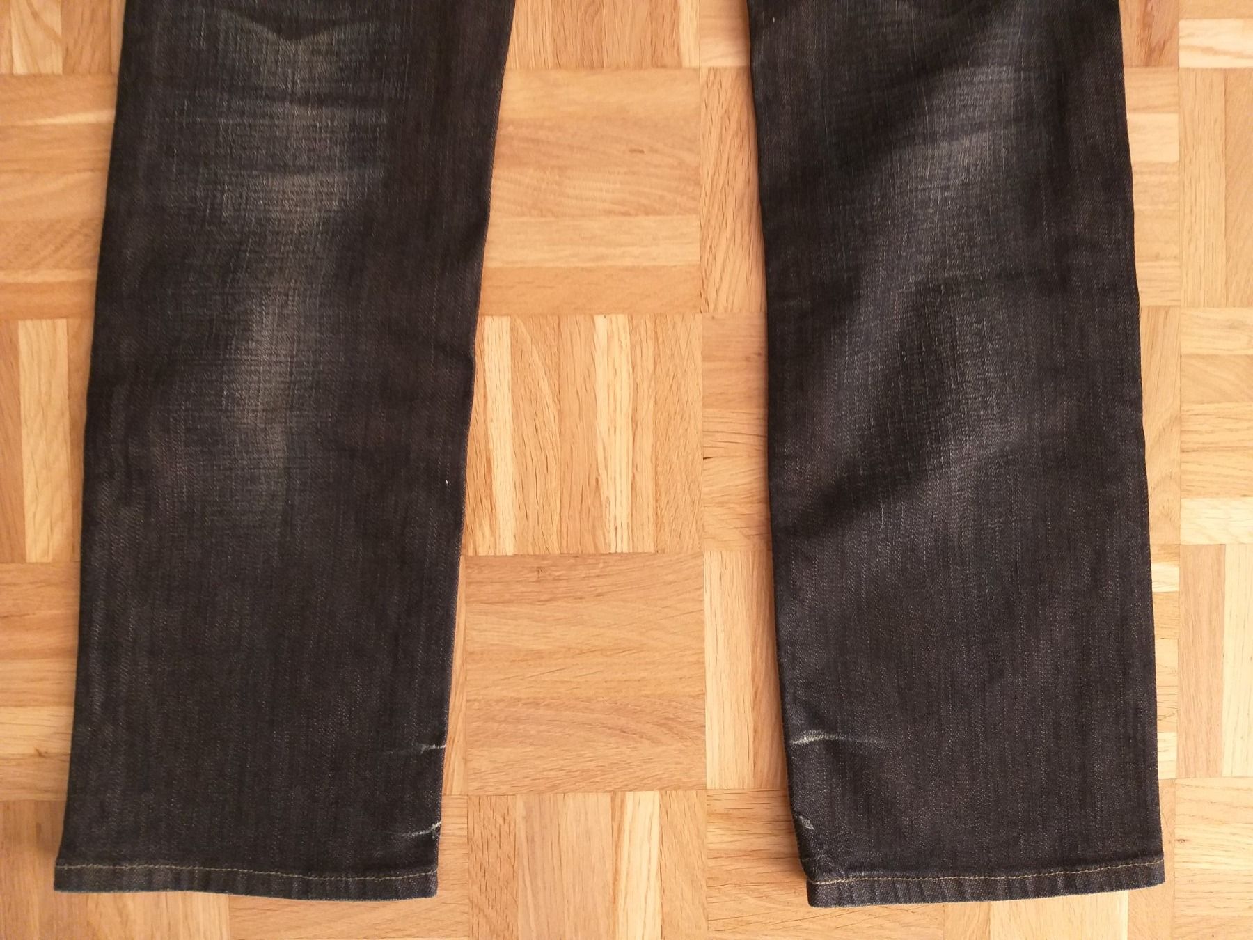 G-Star Jeans: G-STAR RAW Jeans STUDS STRAIGHT WMN taille / Grosse W28 – Gebraucht aus Cossonay-ville von Super-Price-Quality 8