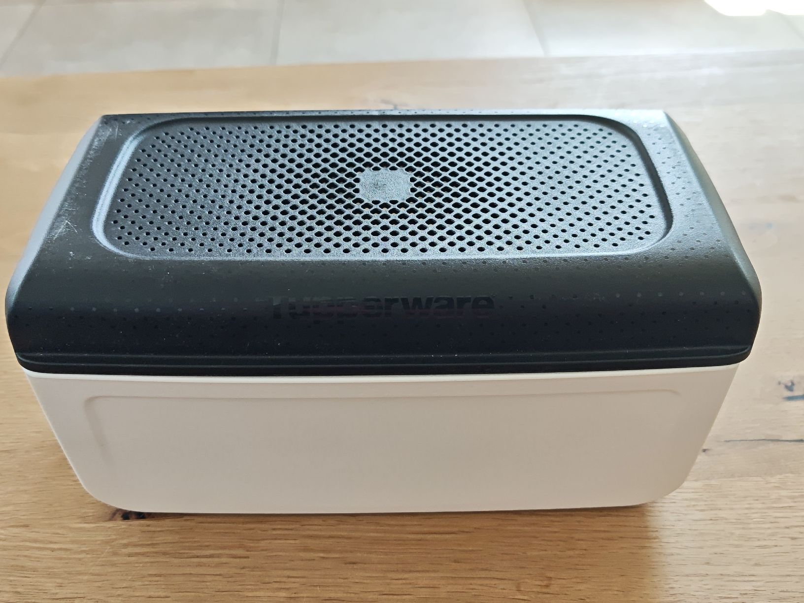Tupperware Contenitori & Simili: Bread Smart Tupperware – Usato da Kirchdorf AG venduto da Aloe11