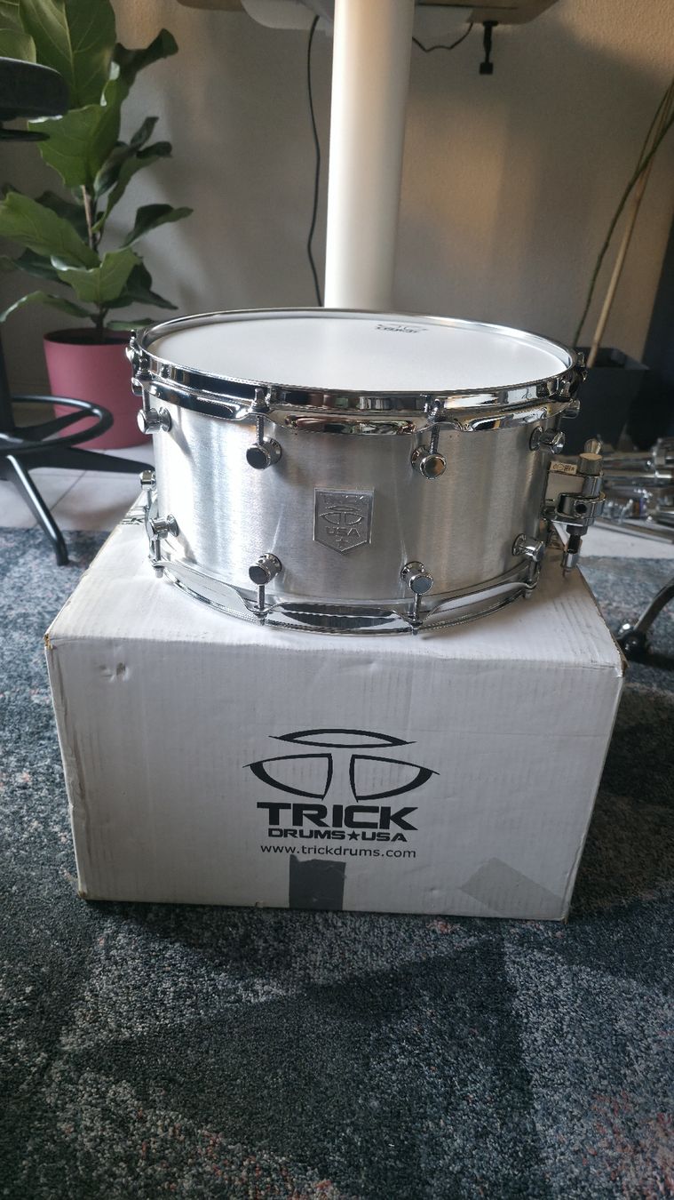 Instruments de musique: CAISSE CLAIRE TRICK SOLID ALUMINIUM 14x6.5" – D'occasion à Thônex par rom_w5qp 7