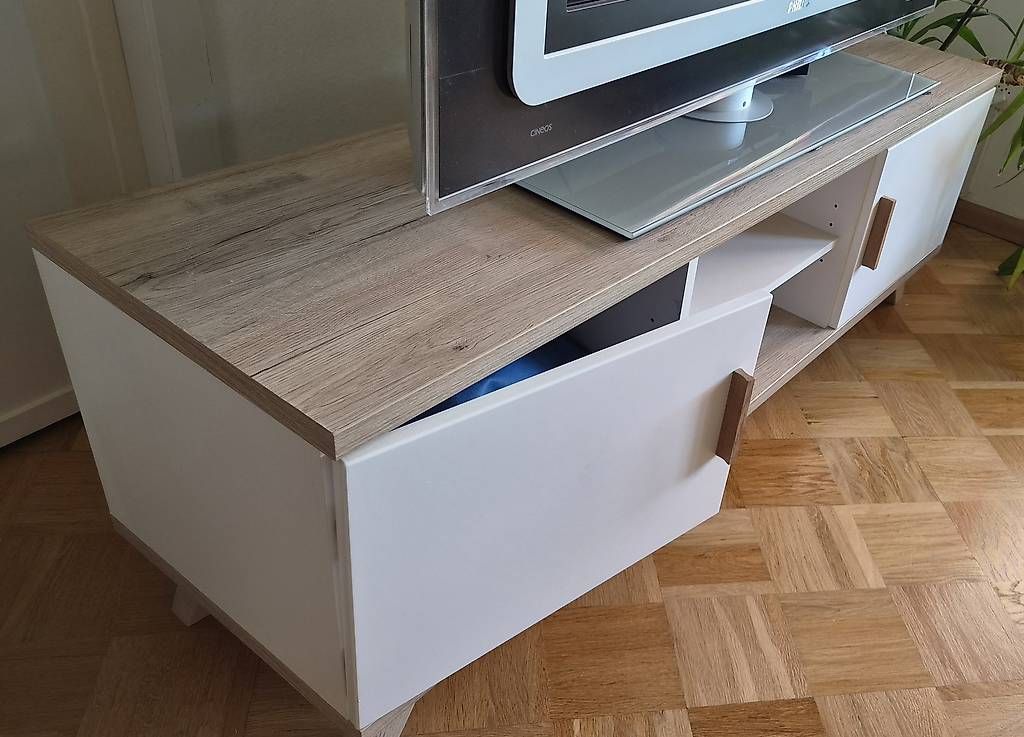 TV Möbel: Fernsehmöbel – Gebraucht aus Basel von AnnaG1 2