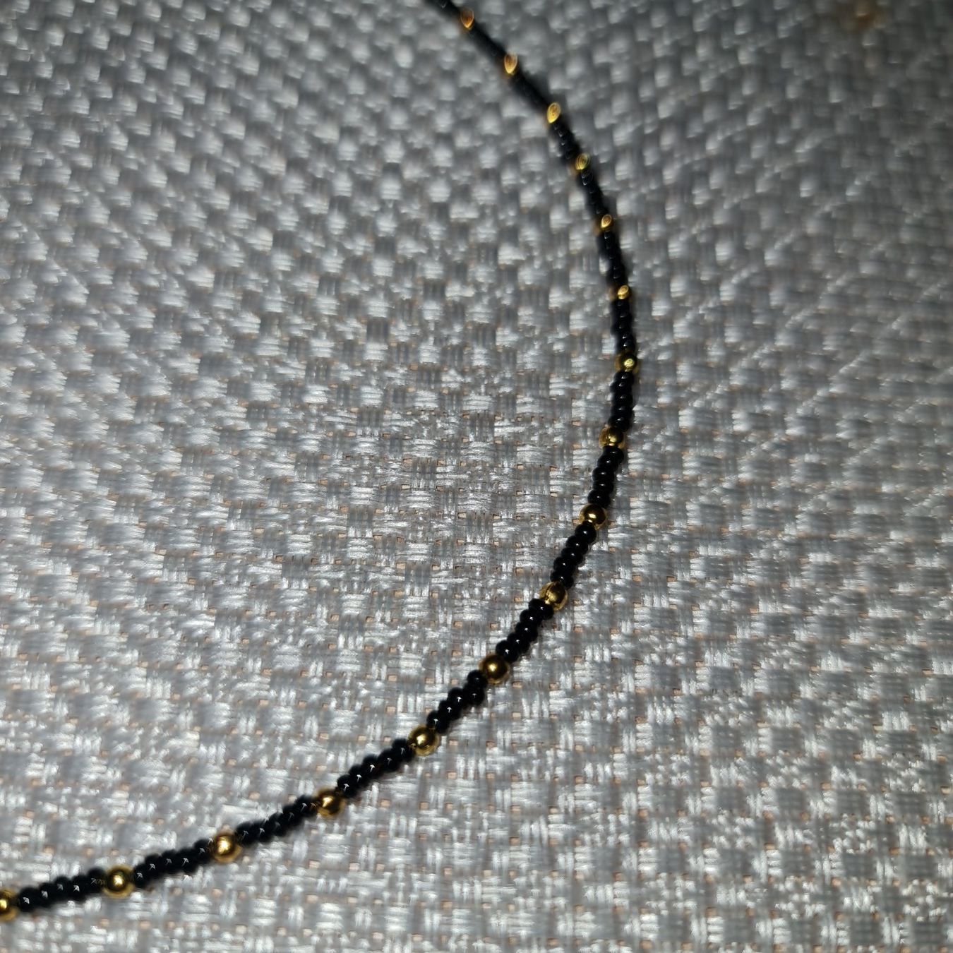 Catenine: Handgemachte Halskette gold/schwarz – Nuovo e nell'imballaggio originale da Grafstal venduto da sel_yil 1