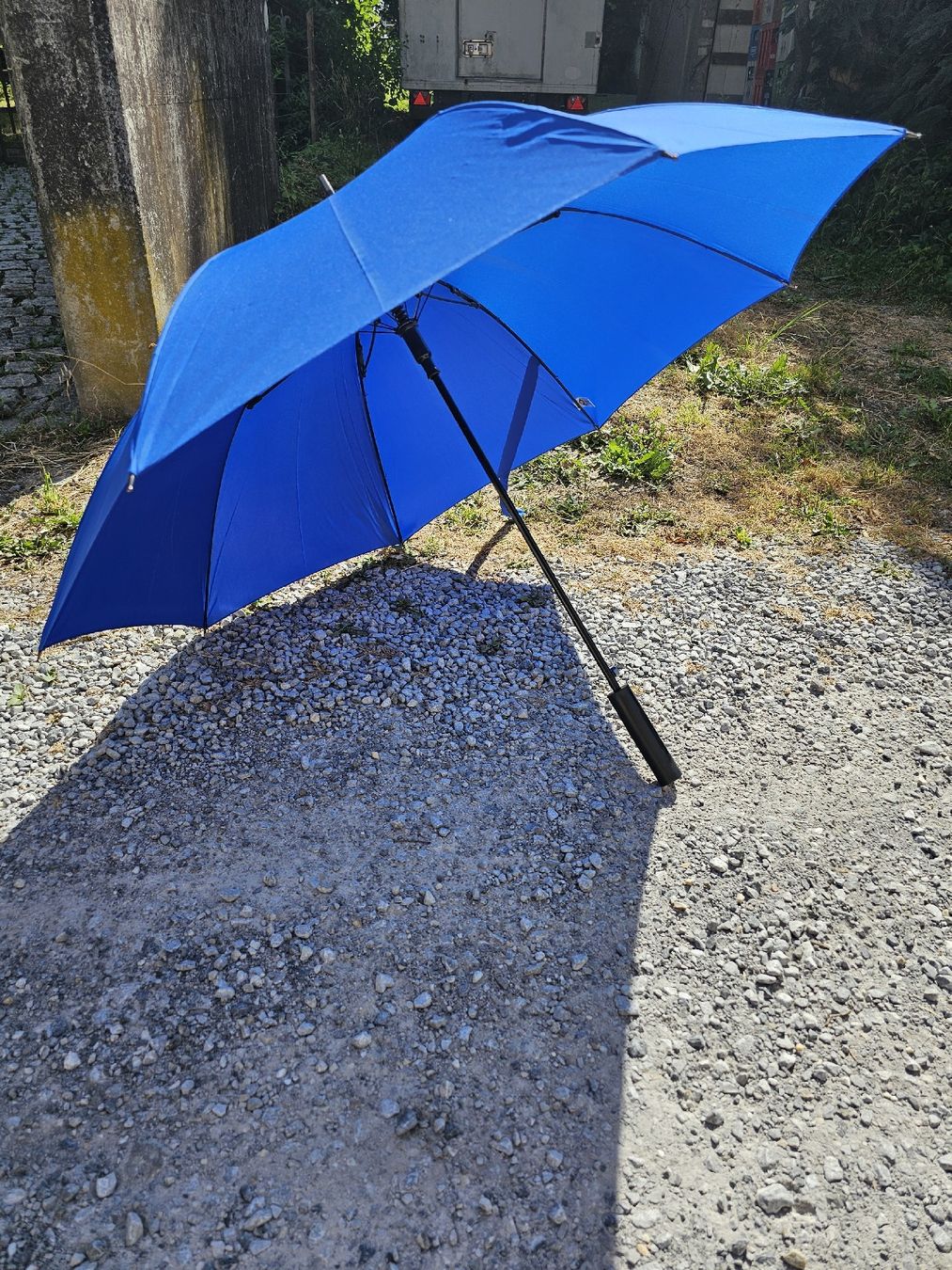 Parapluies: Regenschirm – D'occasion à Meisterschwanden par Hummer21