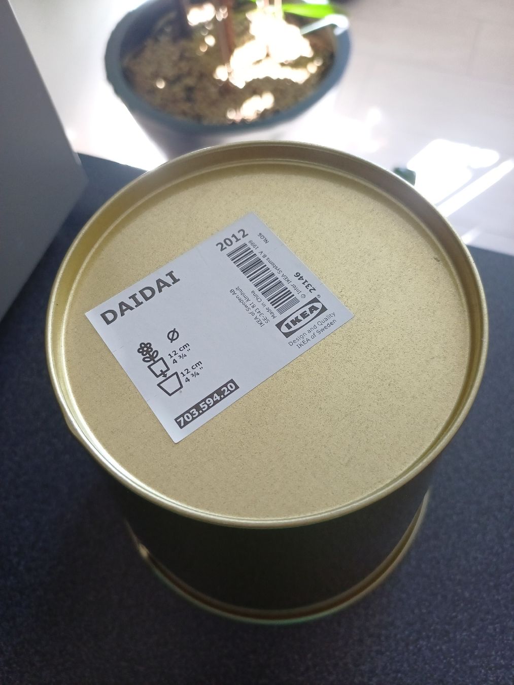 Ikea Vasi per fiori: Blumenuntertopf messingfarben 12cm – Nuovo (secondo la descrizione) da Schwerzenbach venduto da mss_66gb 2