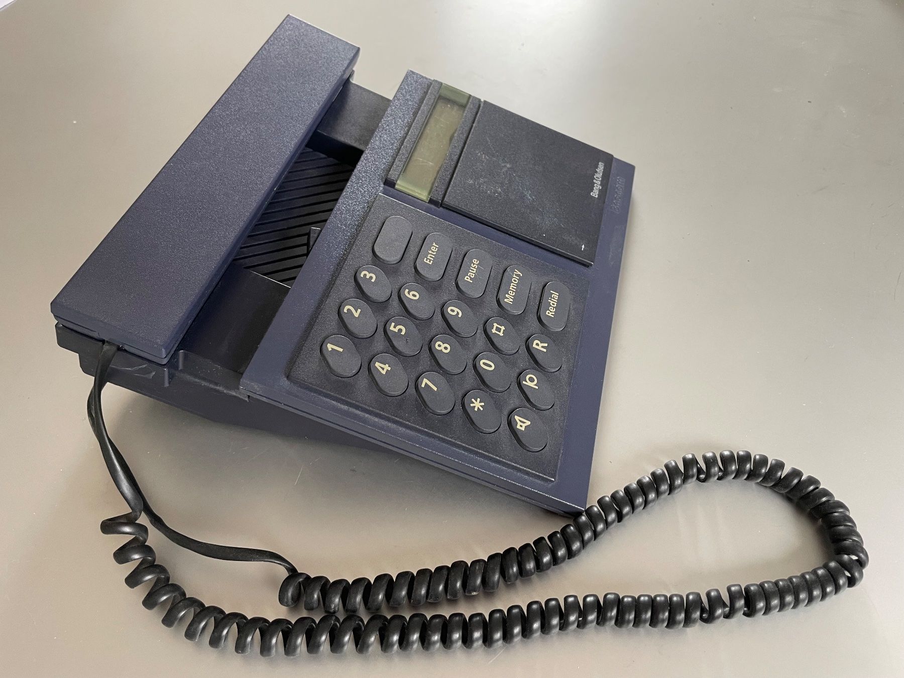 Bang & Olufsen Telefoni: Analoges Tischtelefon Bang&Olufsen BeoCom 2000 – Usato da Thun venduto da mrjinx
