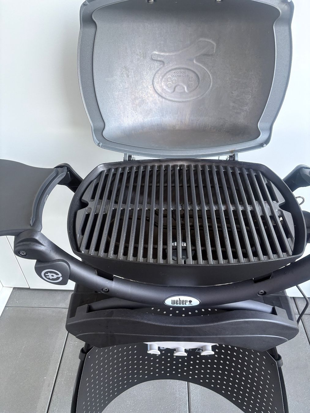 Griglie: WEBER Q 1400 Stand Elektrogrill – Usato da Nussbaumen AG venduto da Tatjana30 2