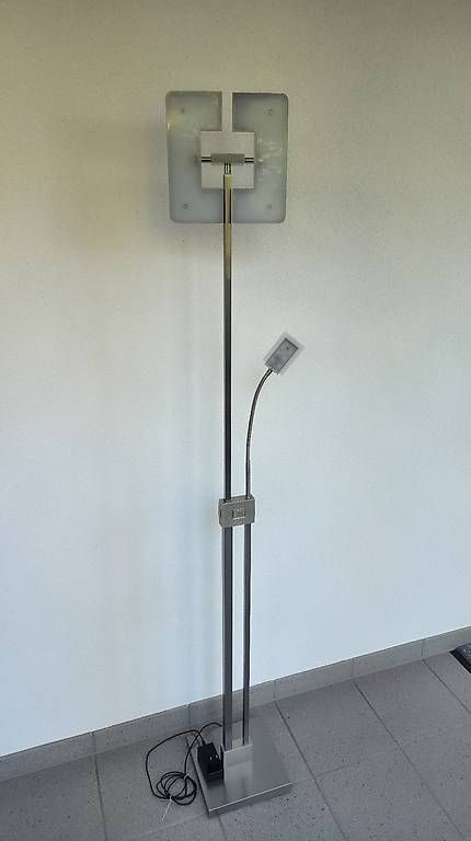 Lampade: Stehlampe – Usato da Pfaffnau venduto da Hawaiano