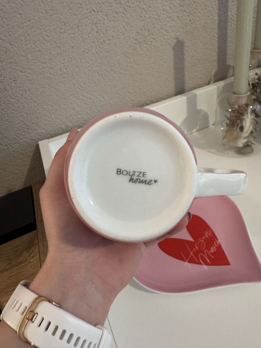 Set di piatti: Romantische Tasse mit Herz und passender Teller – Usato da Zürich venduto da Selina_Hi 1