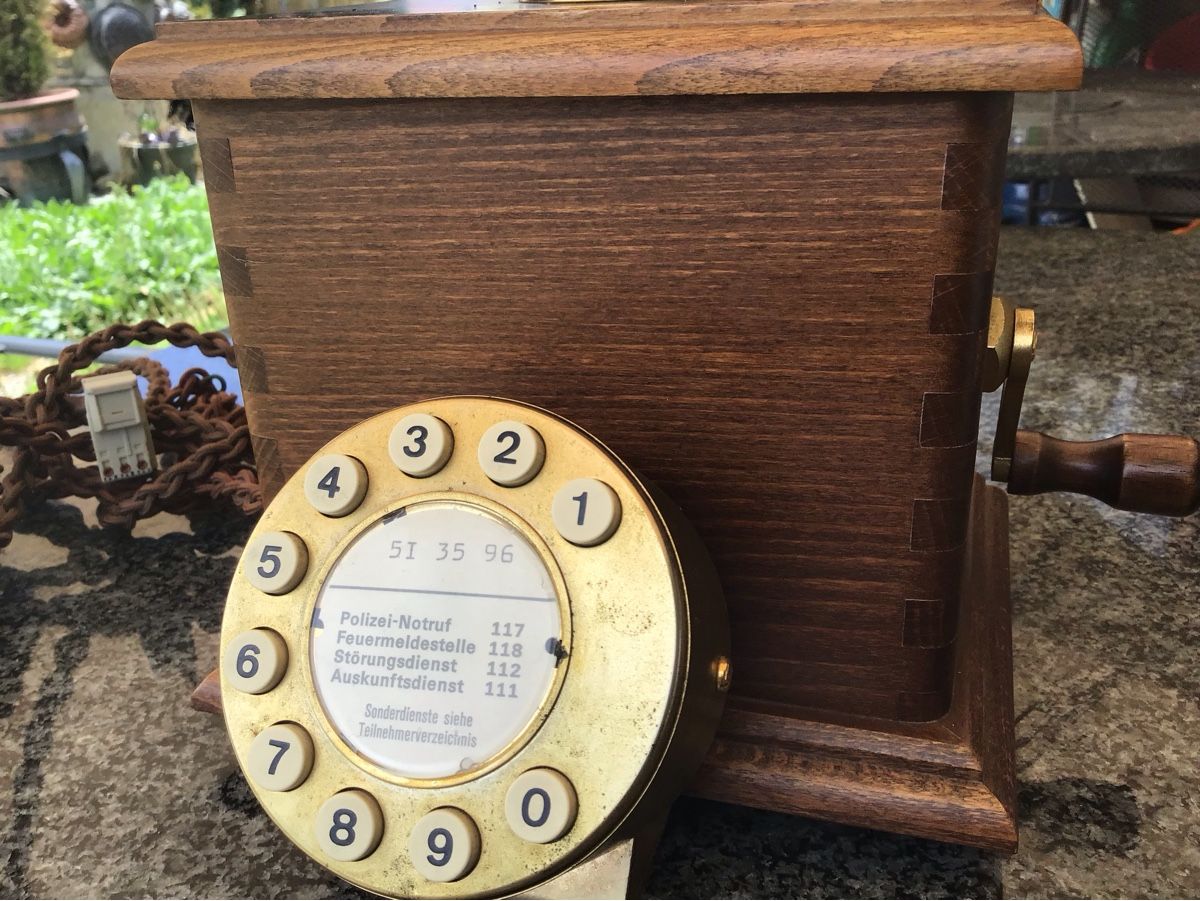 Telefone: Altes Telephon – Gebraucht aus Bazenheid von jud_wk8k 7