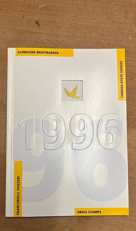 Tutti i francobolli: Heft Schweizer Briefmarken 1996 bis 2000 – Usato da Uetikon am See venduto da kun_6knp