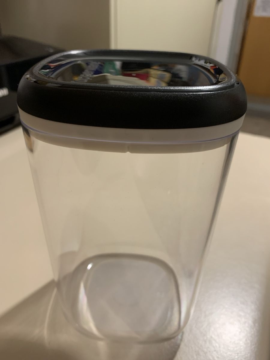 Tupperware Contenitori & Simili: Tupperware Behälter 1.3 Liter Quadratisch – Nuovo e nell'imballaggio originale da Bonaduz venduto da Schnueff0