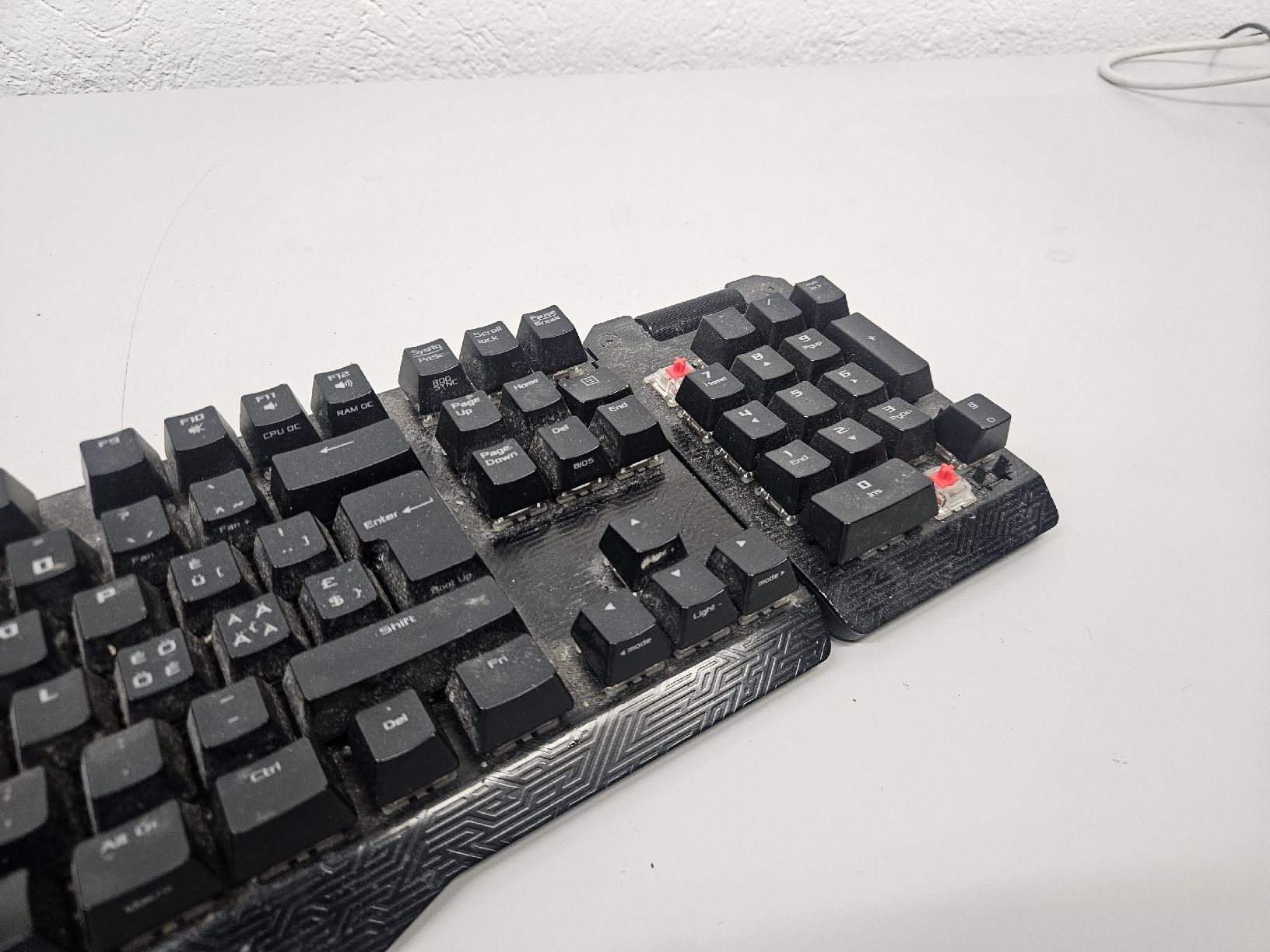 Asus Tastiere: Asus ROG Claymore Tastatur  – Usato da Mellingen venduto da Mech-Service 3