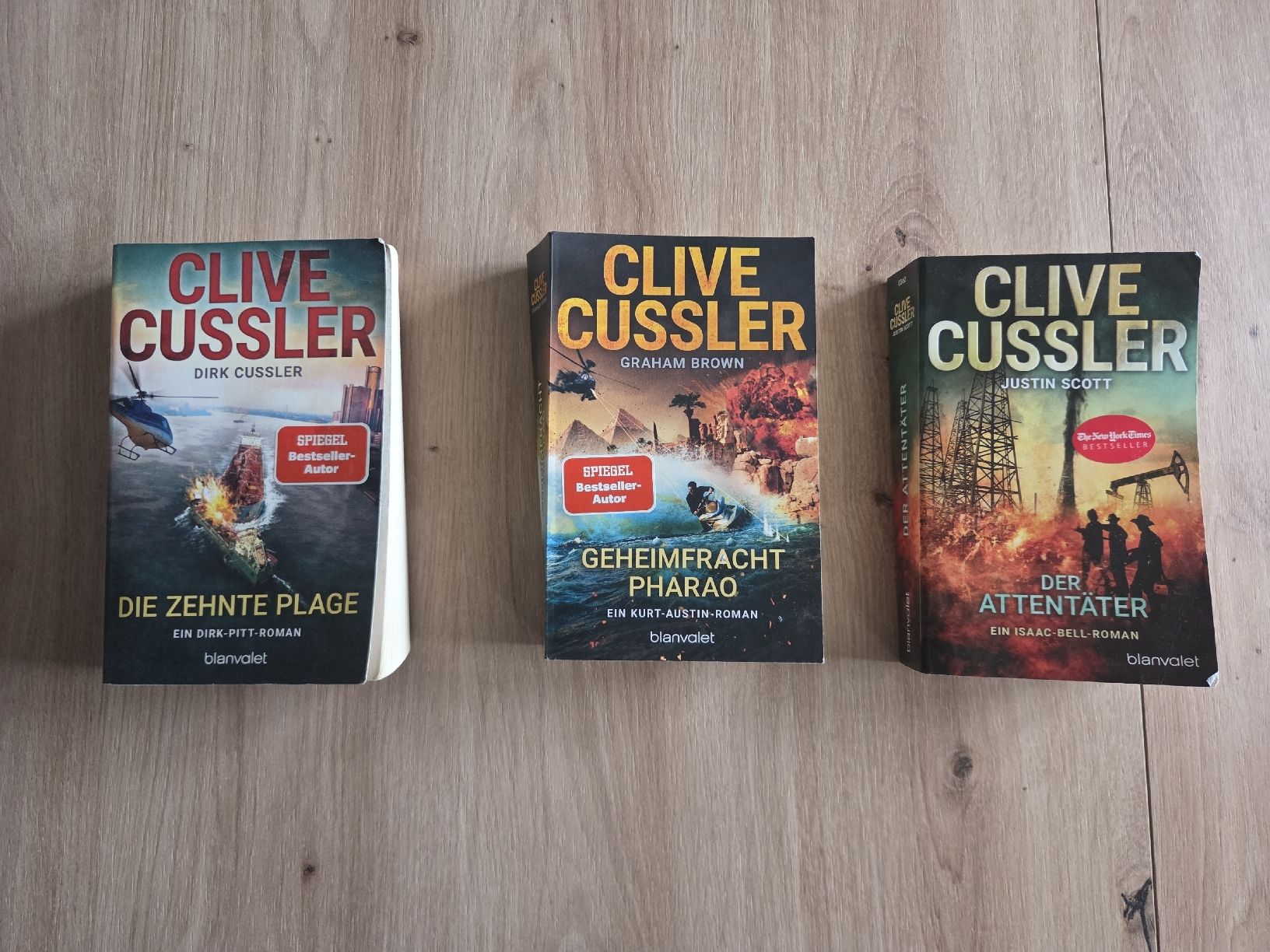 Libri: 3 Romane von Clive Cussler-Deutsch – Usato da Simplon Dorf venduto da luc_6vrv