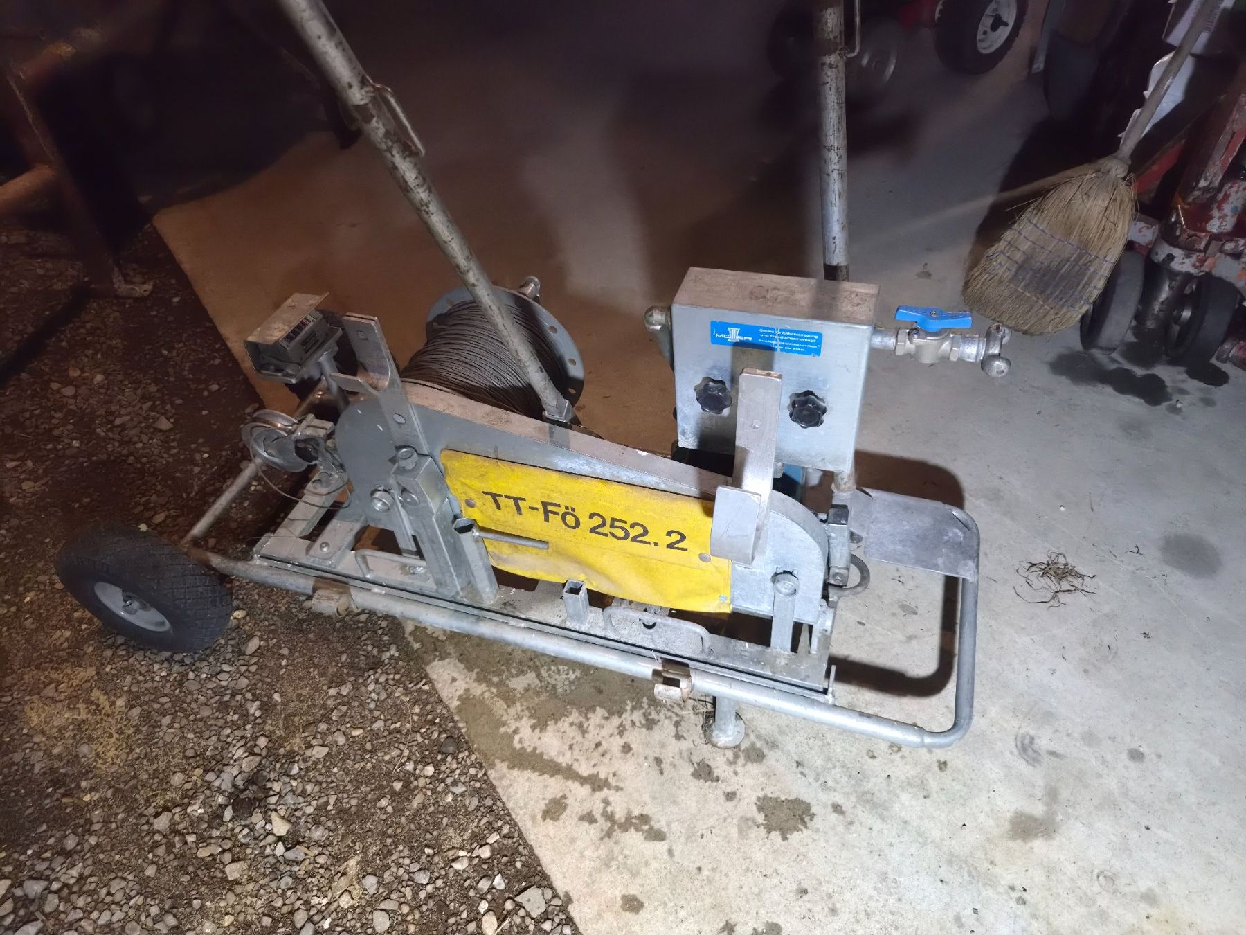 Autre stockage et transport: Seilwinde – D'occasion à Nottwil par TB28 2