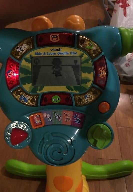 Vtech Jouets: Vtech Giraffe Hometrainer / Lerncomputer – D'occasion à Oppligen par ren_l9ll 1