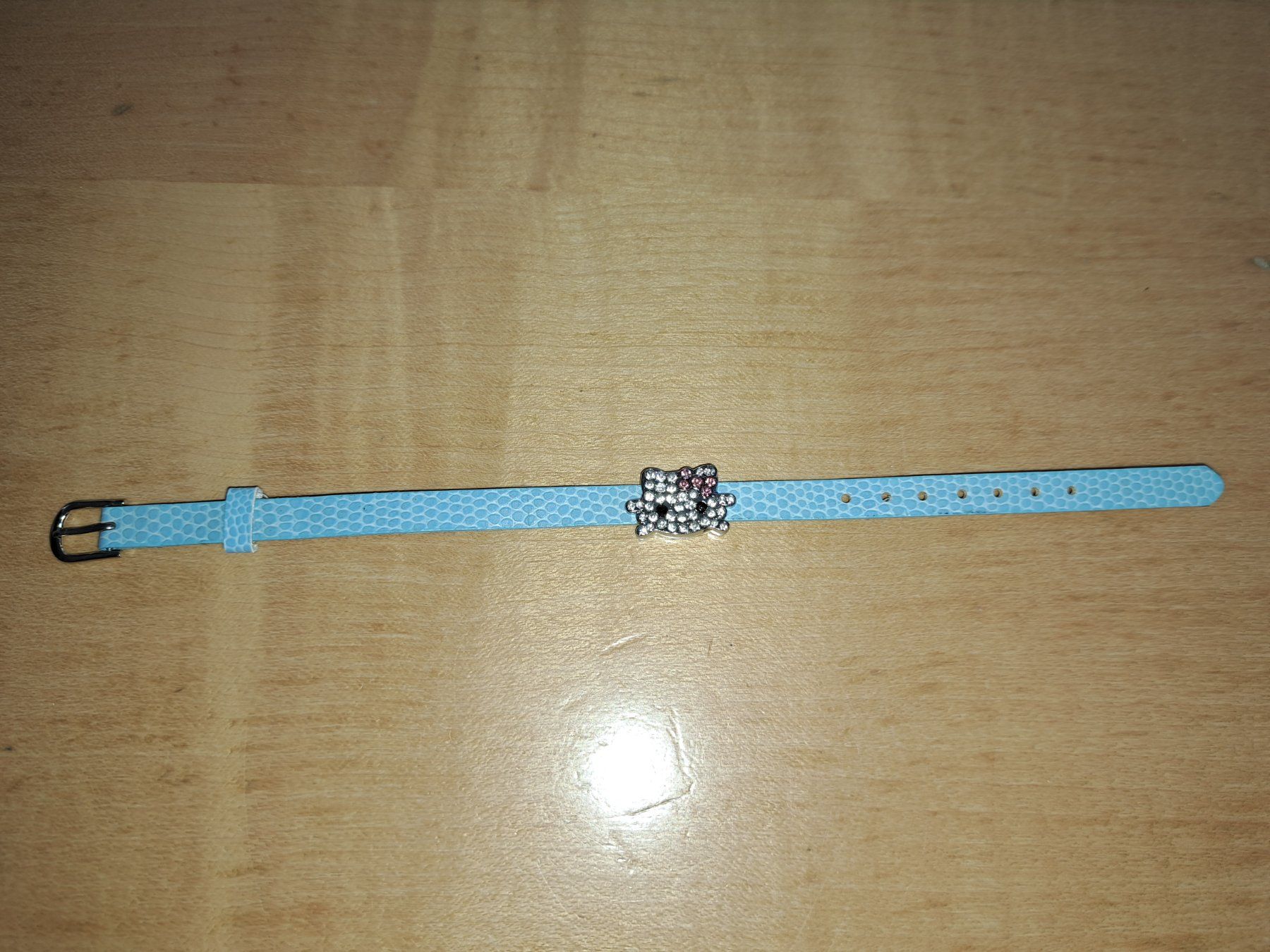 Bracciali & Braccialetti: Armband Hello Kitty NEU – Nuovo e nell'imballaggio originale da Killwangen venduto da KIANA08