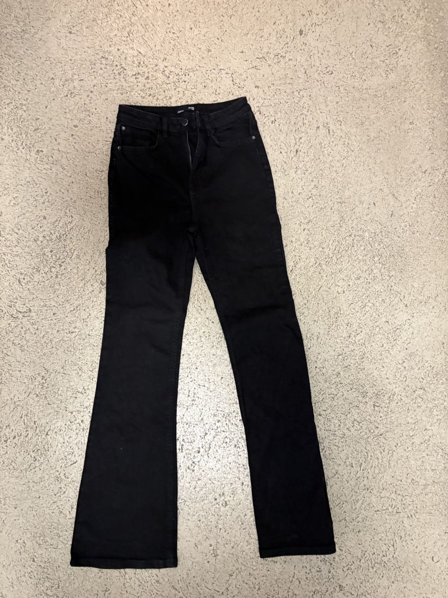 Pantaloni: Damen Jeanshose,Gr.36 – Usato da Winterthur venduto da Nena222