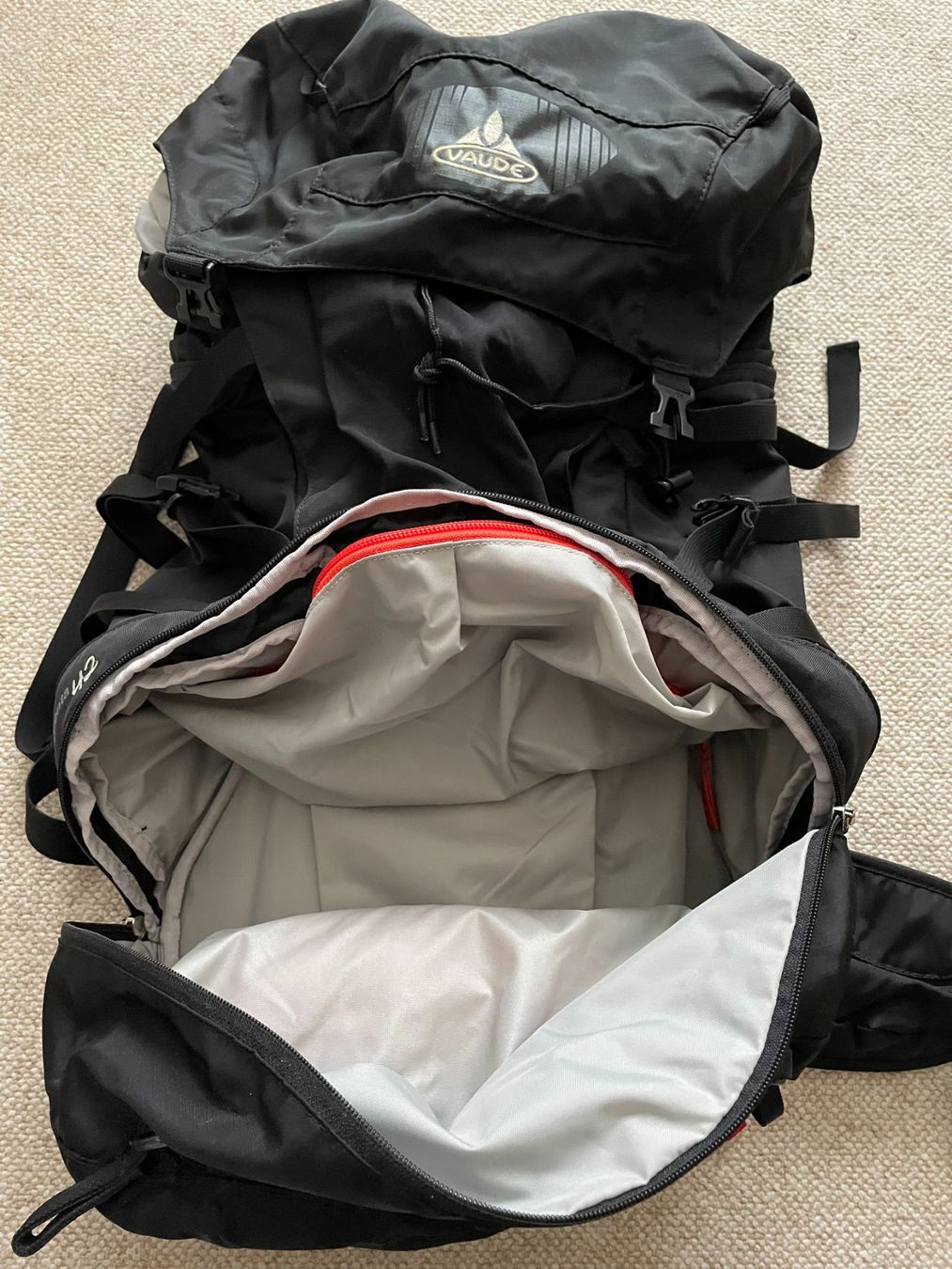 Vaude Zaini: Rucksack Vaude Brenta 42 – Nuovo (secondo la descrizione) da Rümlang venduto da Boehneli7 7