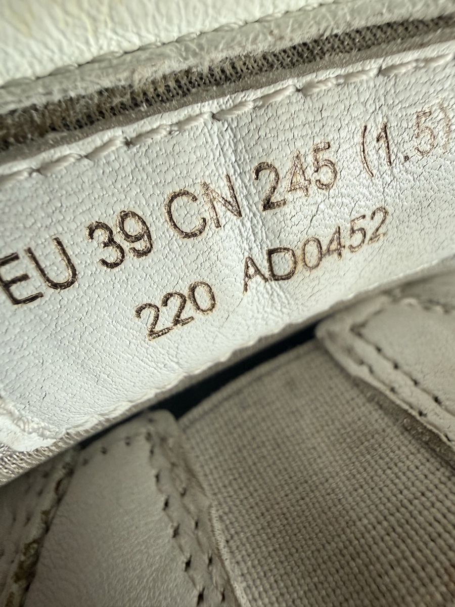 Acne Studios Chaussures hommes: Acne Studios Mules Leder 39 – D'occasion à Liebefeld par Lalyle 6