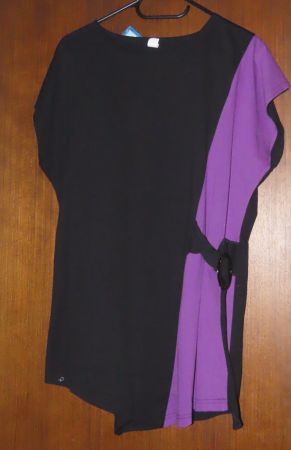 Tunique noire et violette taille 42 neuve