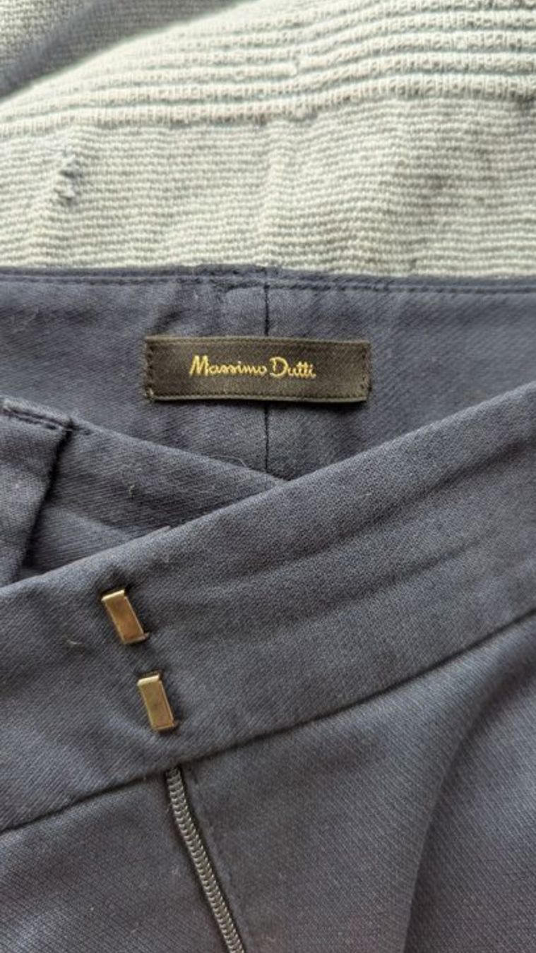 Pantaloni: Massimo Dutti navyblaue Hose – Usato da Sempach venduto da benzi70 1